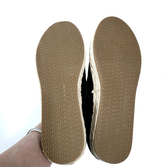 Michael Kors 7 M Espadrilles black slip on shoes New - Picture 10 of 14